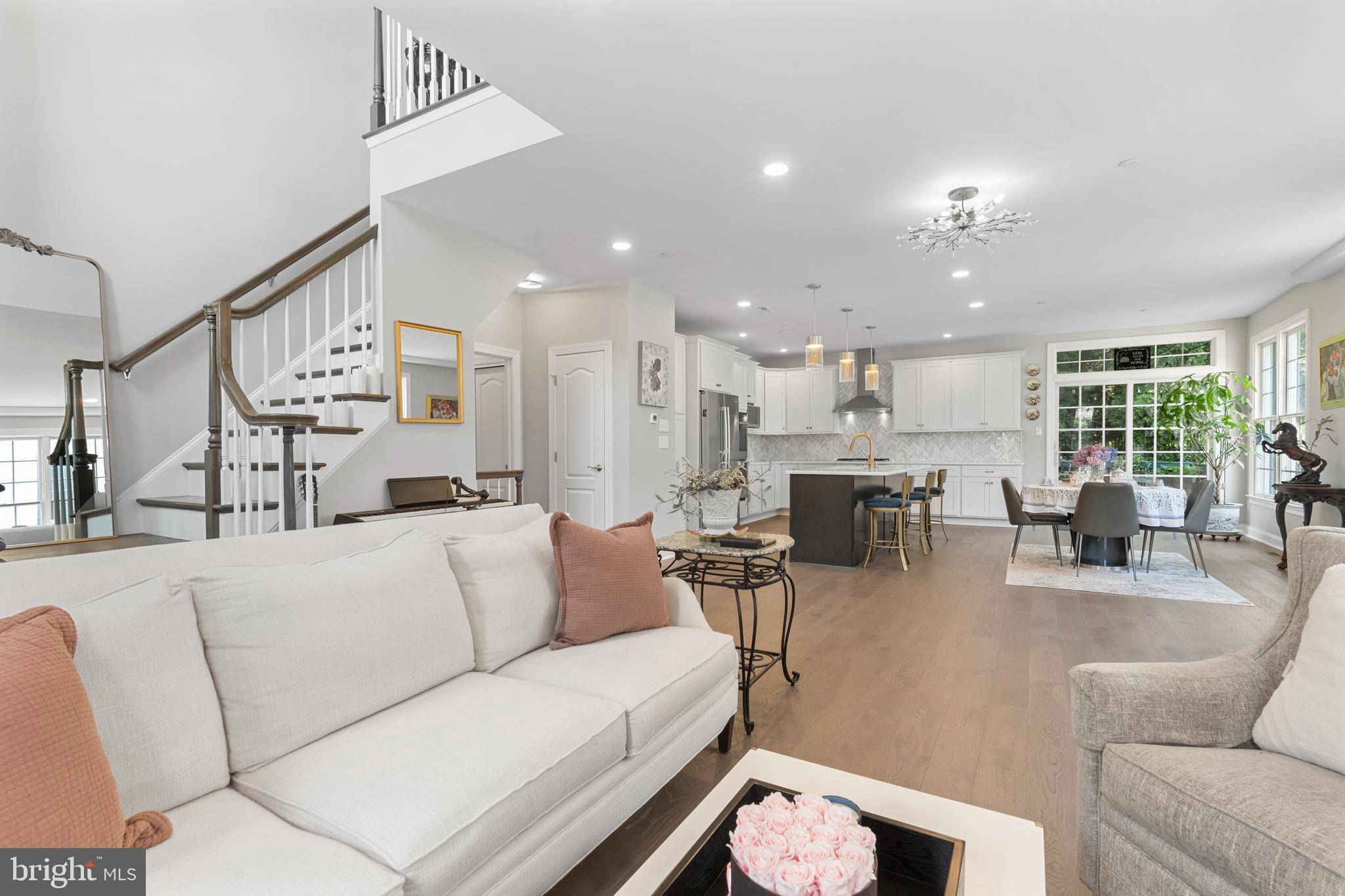 Conshohocken, PA 19428,411 MERION HILL LN