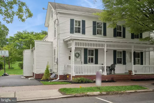 Cranbury, NJ 08512,75 N MAIN ST