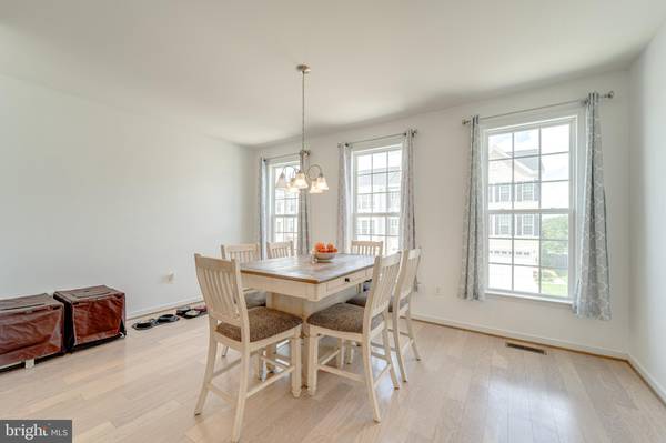 Stafford, VA 22554,122 THRESHER LN #22