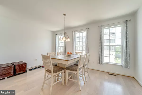 Stafford, VA 22554,122 THRESHER LN #22