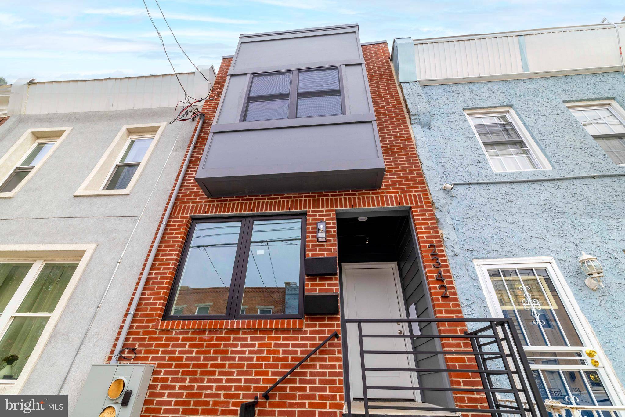 Philadelphia, PA 19145,2342 MOORE ST #A