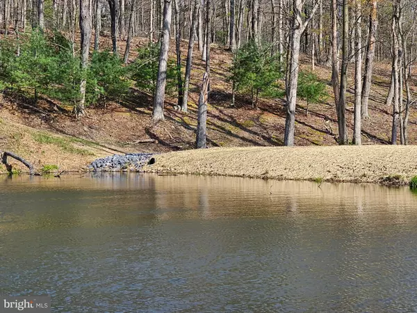 Cross Junction, VA 22625,0 OFF RED OAK RD