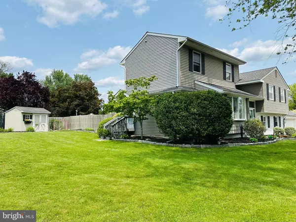 Moorestown, NJ 08057,333 FARMDALE RD