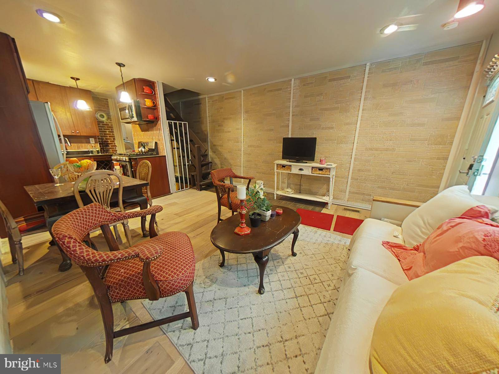 Philadelphia, PA 19146,1506 S BAMBREY ST