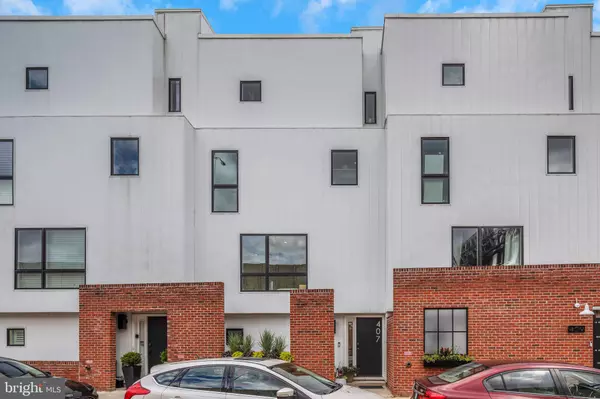 407 SALMON ST, Philadelphia, PA 19125