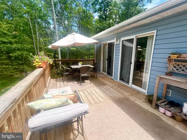 Mount Jackson, VA 22842,415 ROLLY RD