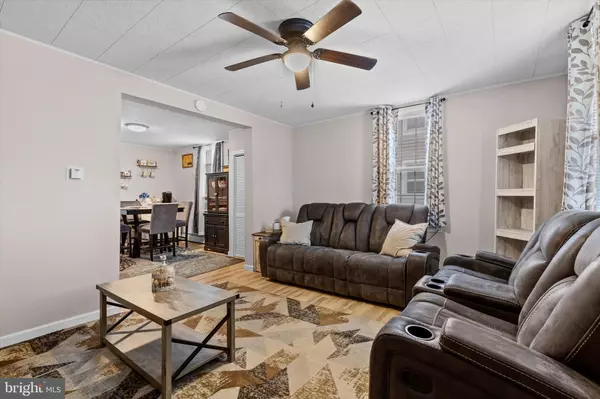 Robesonia, PA 19551,222 W PENN AVE