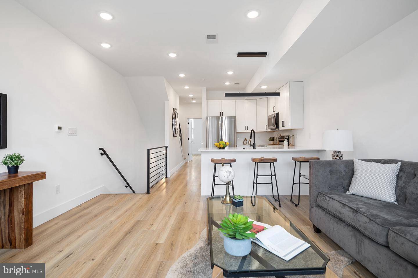 Philadelphia, PA 19121,3106 CLIFFORD ST #B