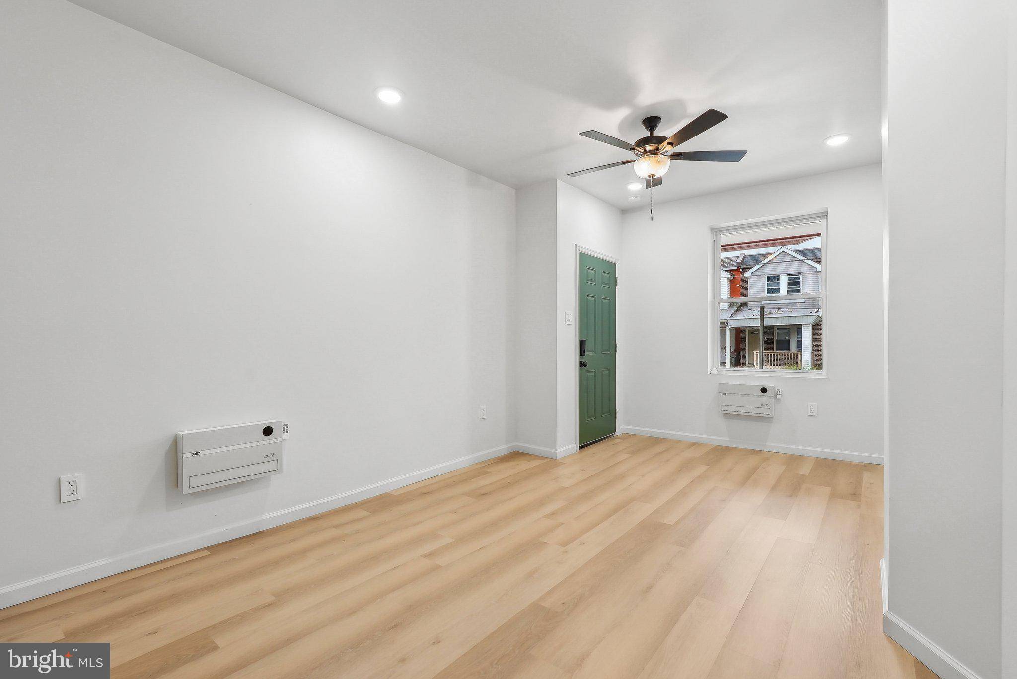 Philadelphia, PA 19138,5815 CRITTENDEN ST