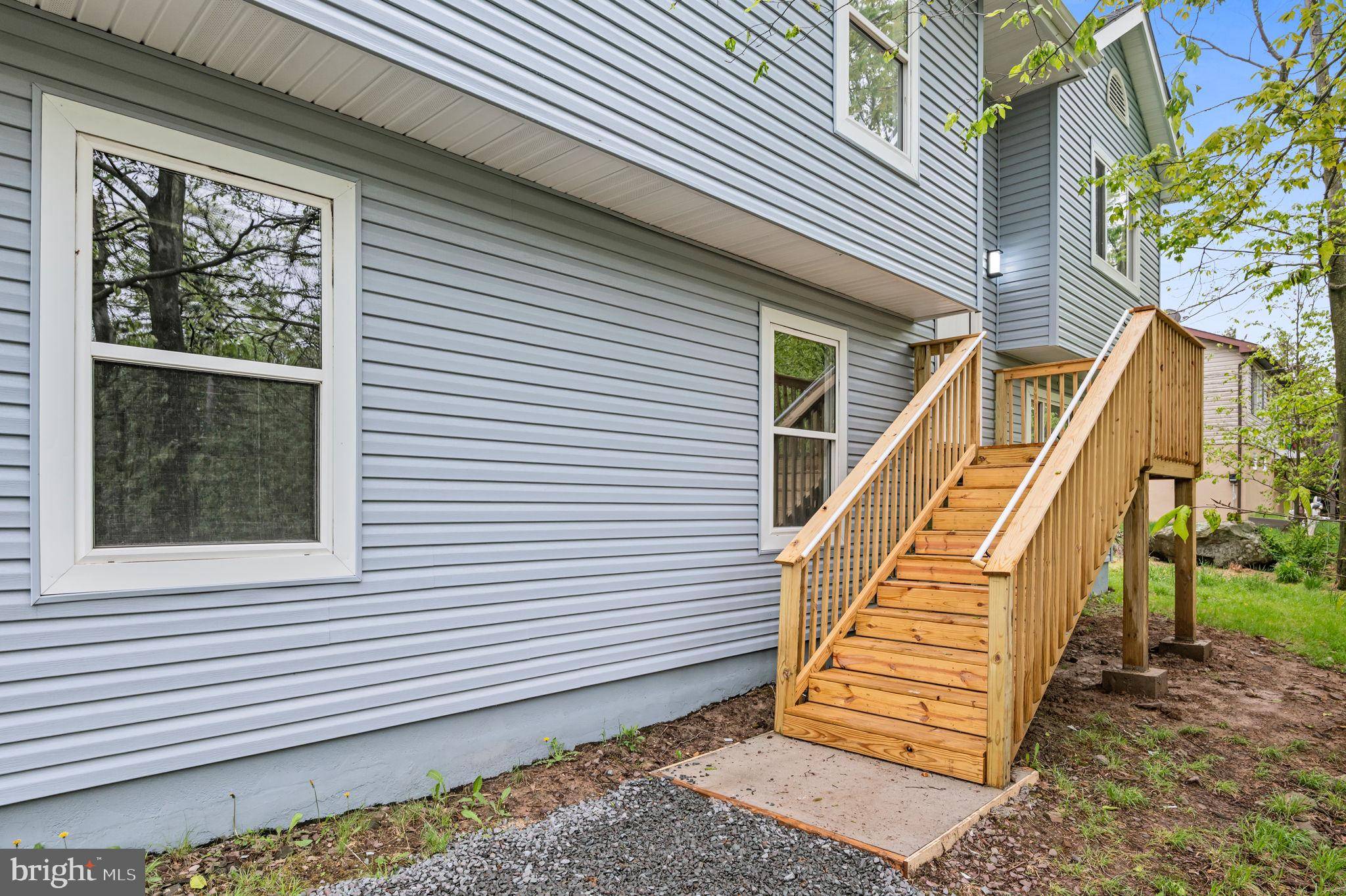 Tobyhanna, PA 18466,1700 ROLLING HILLS DR