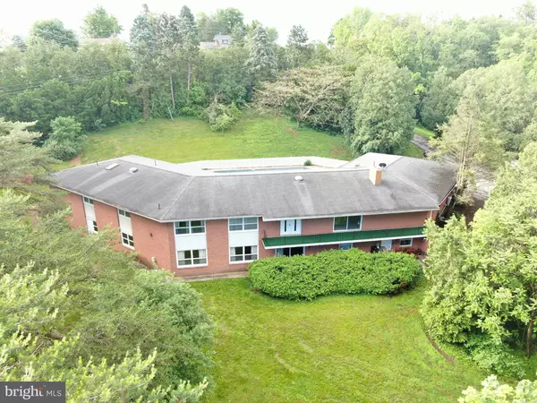 Chambersburg, PA 17201,25 SHEFFIELD DRIVE
