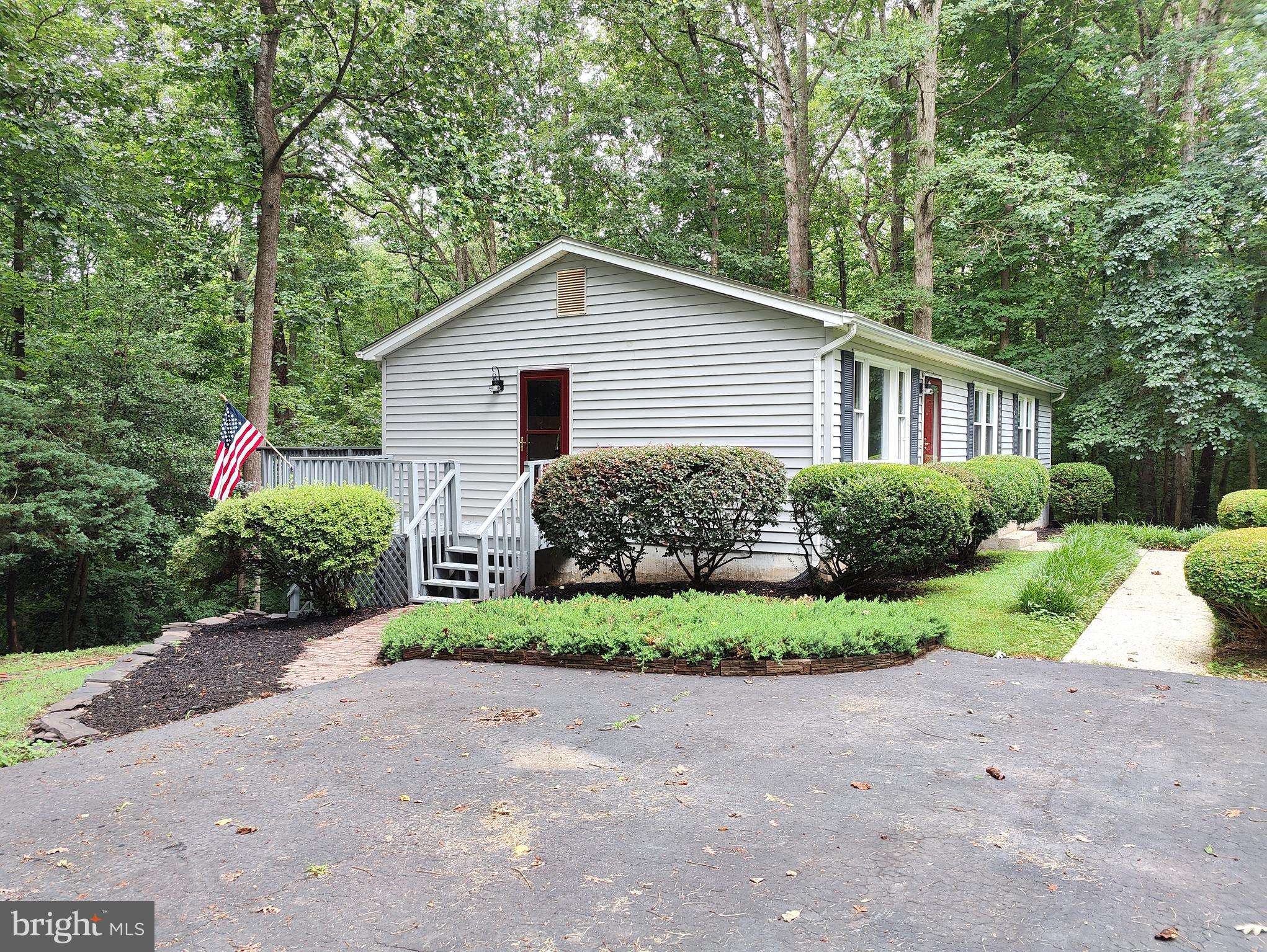 Mechanicsville, MD 20659,36915 W LAKELAND DR