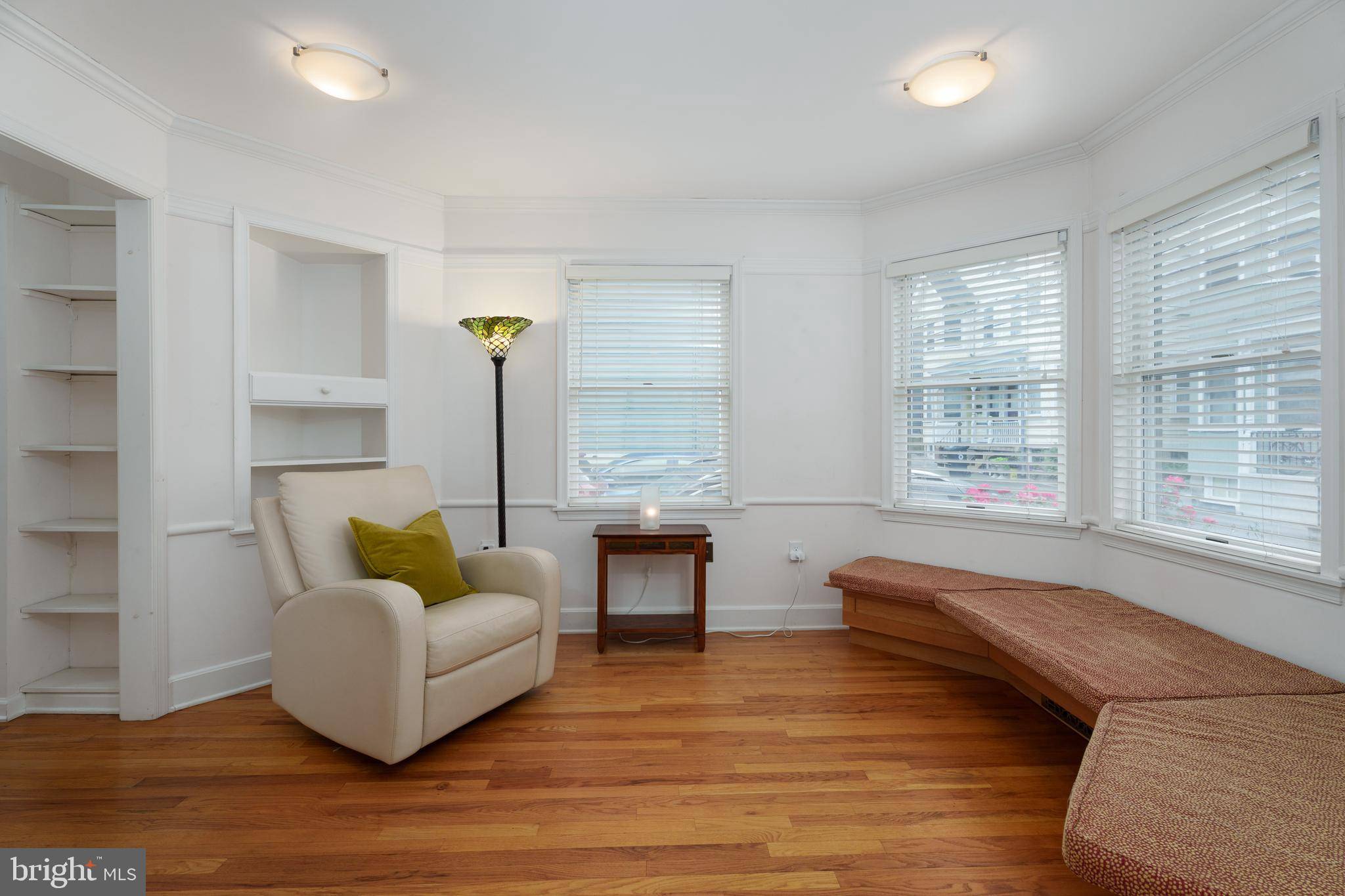 Princeton, NJ 08542,27 BANK ST