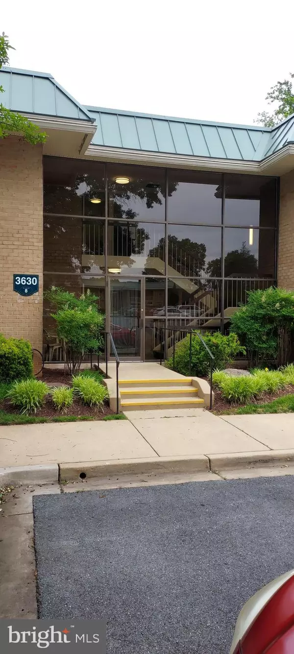 3630 GLENEAGLES DR #8-2C, Silver Spring, MD 20906