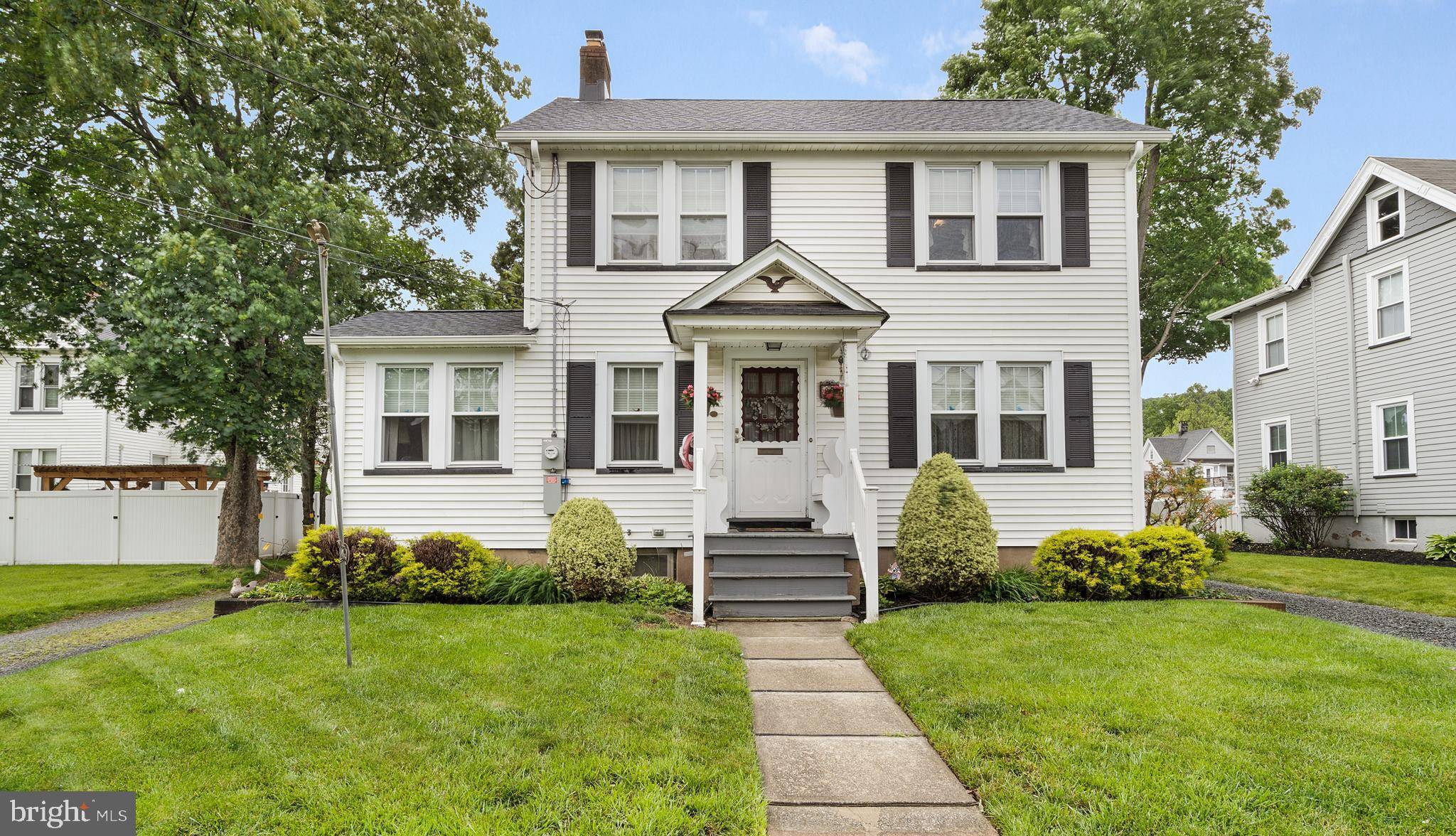 North Plainfield, NJ 07060,29 REGENT ST