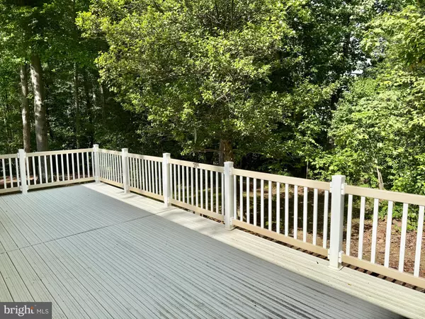 Stafford, VA 22554,19 GREENRIDGE DR