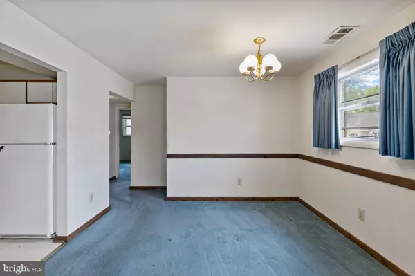 Cockeysville, MD 21030,11 WARREN LODGE CT #2-D