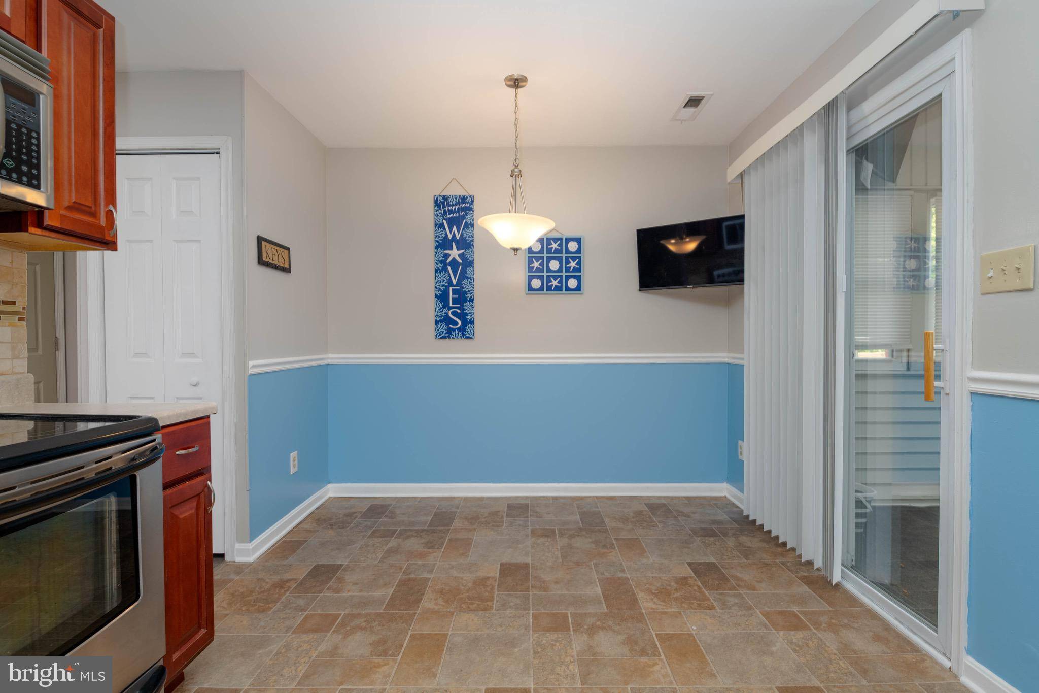 Baltimore, MD 21220,27 HOLCUMB CT