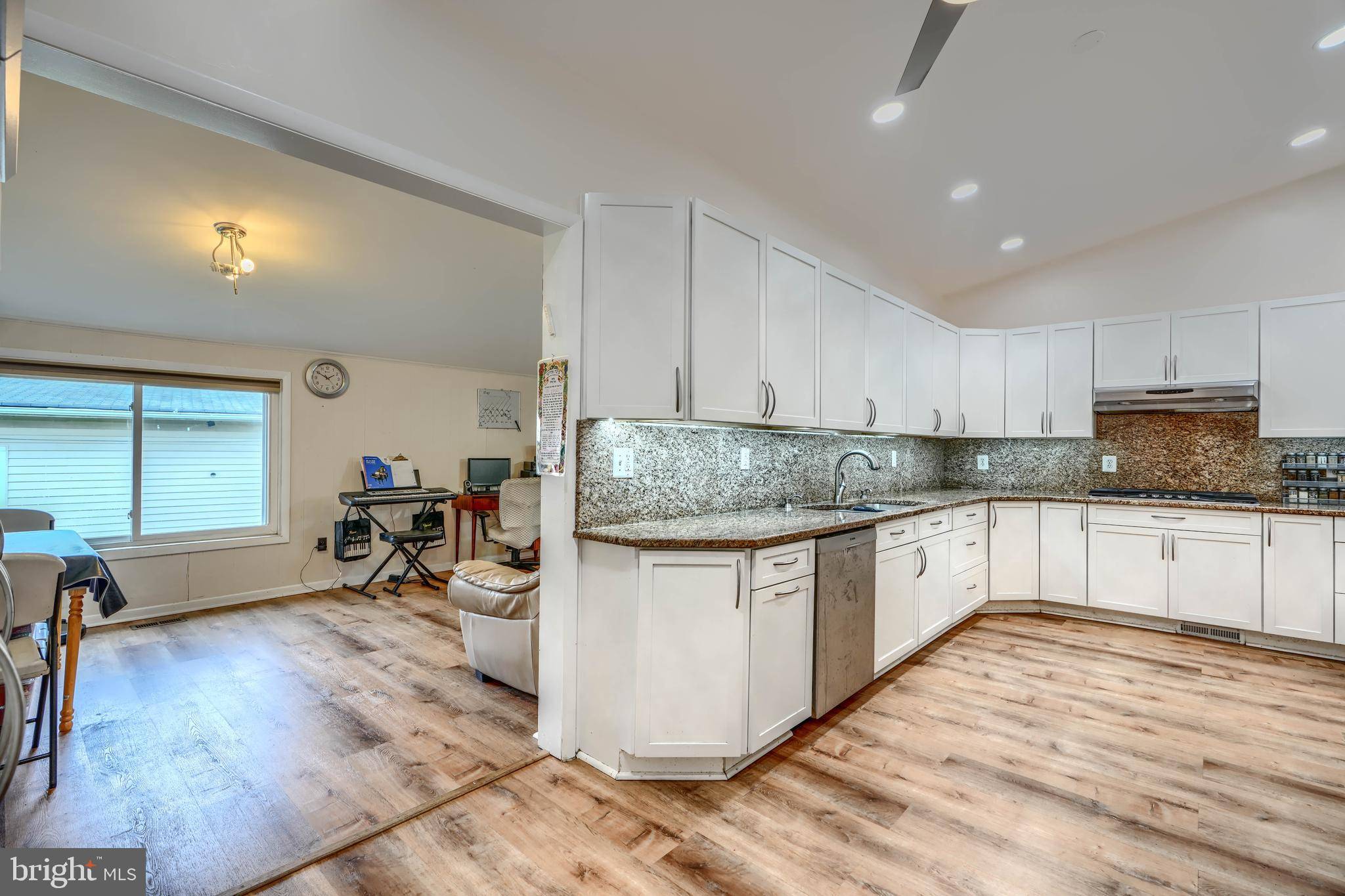 Baltimore, MD 21209,2409 LIGHTFOOT DR
