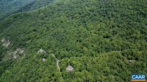 631 FAR KNOB CLIMB, Nellysford, VA 22958