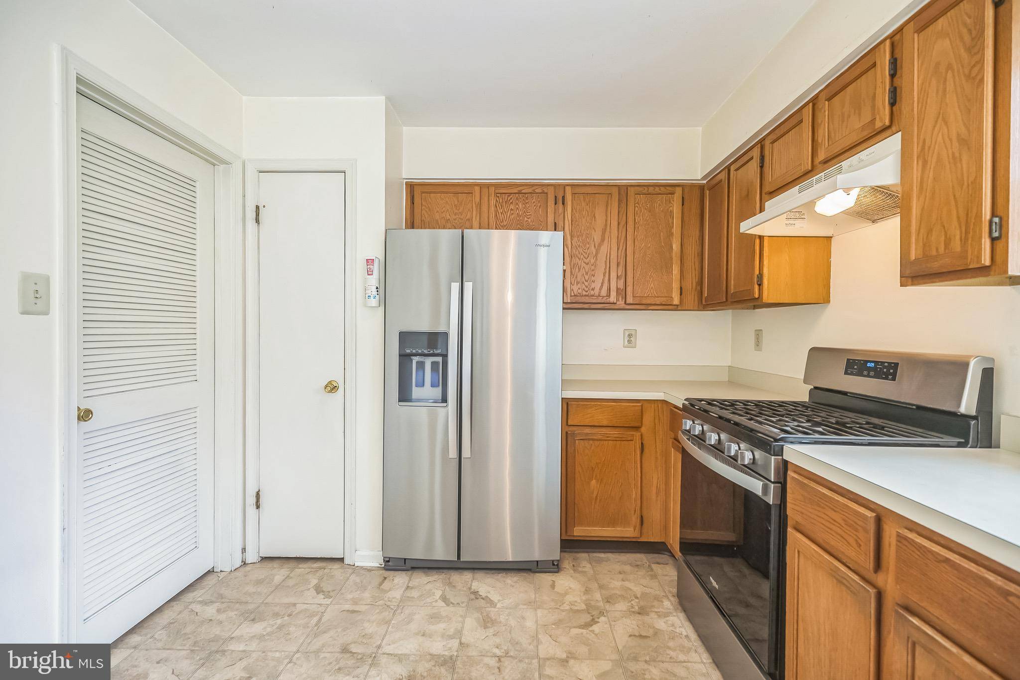 Burlington, NJ 08016,56 RIDGEWOOD WAY