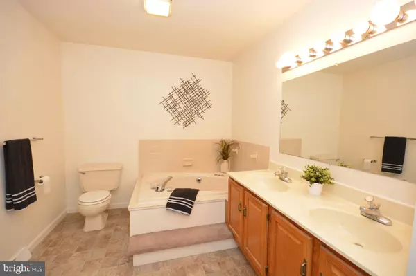 Lititz, PA 17543,138 PEPPERTON CT