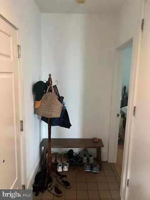 Washington, DC 20008,2107 S ST NW #I