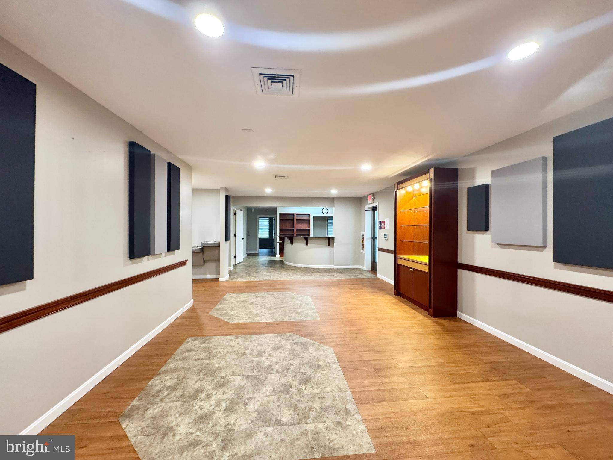 Lancaster, PA 17601,700 EDEN RD #A
