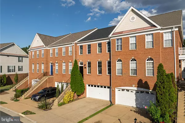 Ashburn, VA 20147,43877 SANDBURG SQ