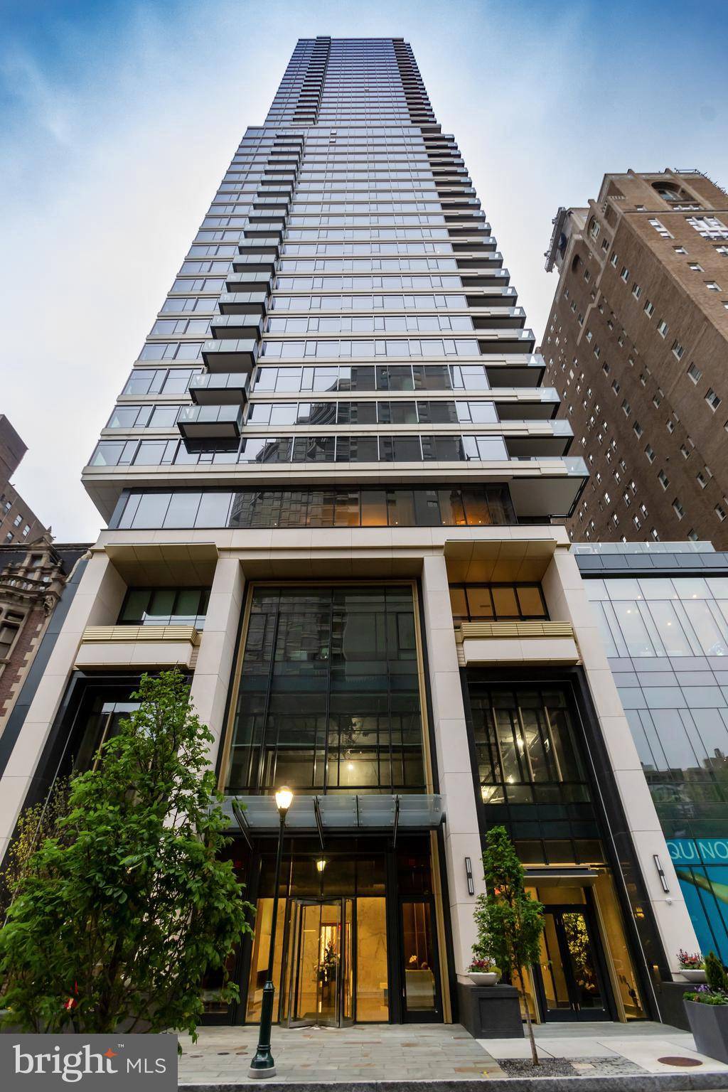 Philadelphia, PA 19103,1911 WALNUT #SKY 4