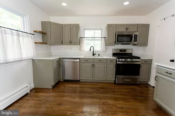 Manassas, VA 20110,9113 TAYLOR ST