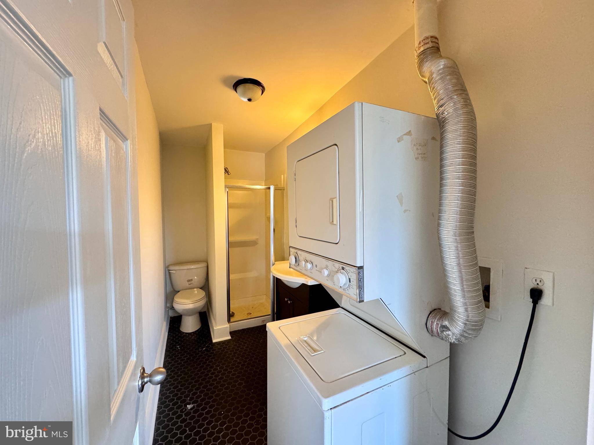 Philadelphia, PA 19130,2228 FAIRMOUNT AVE #3
