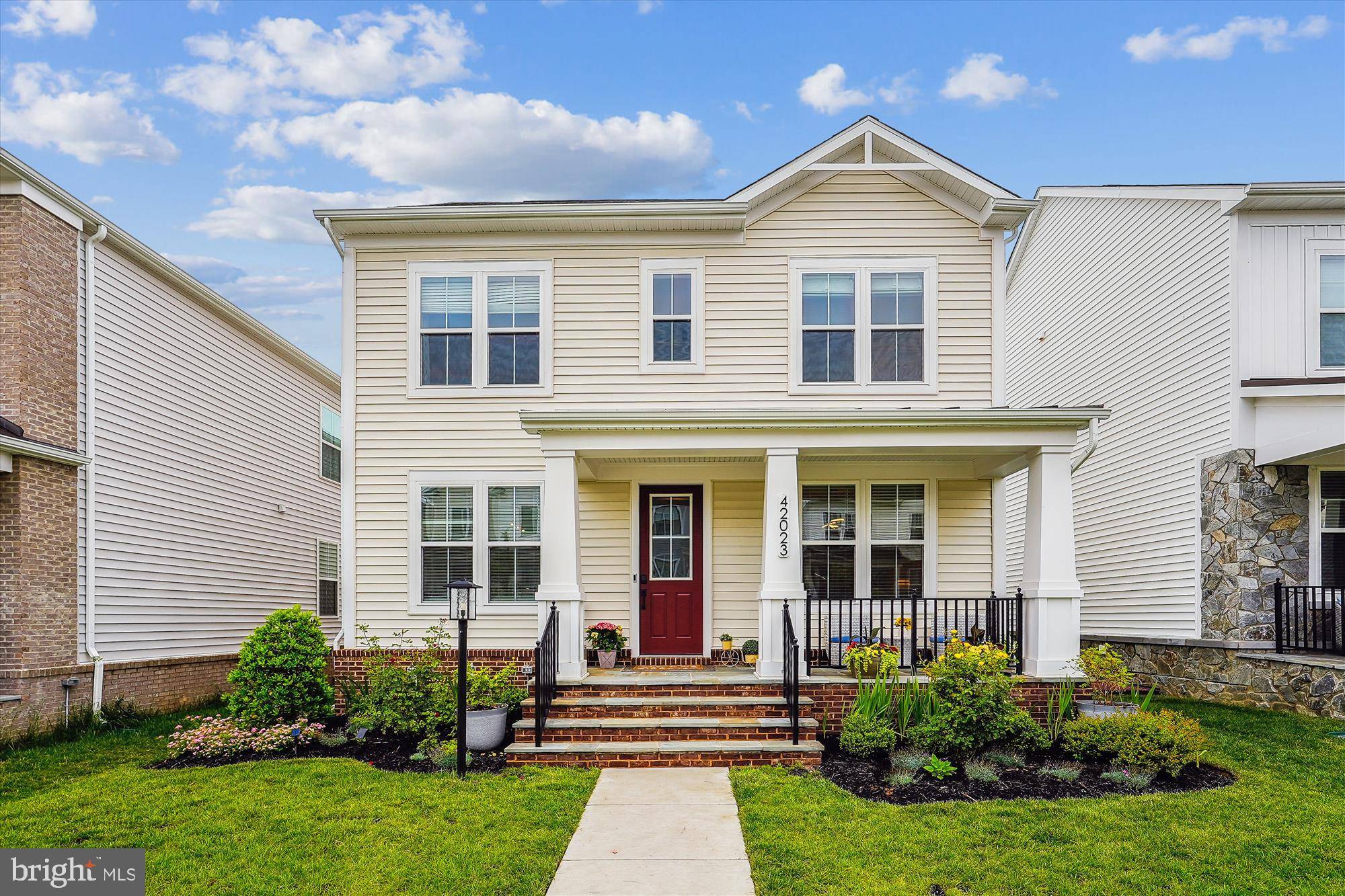 Brambleton, VA 20148,42023 SPRING AIR DR