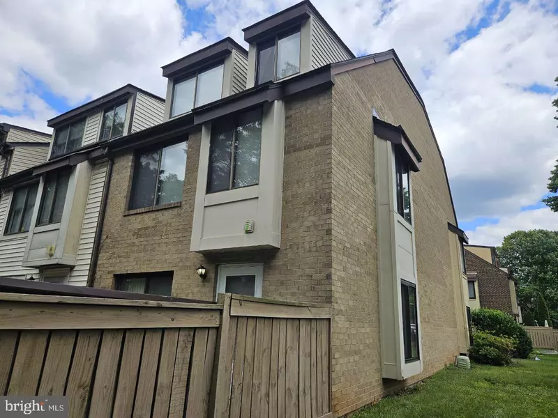 9814 BROOKRIDGE CT, Gaithersburg, MD 20886