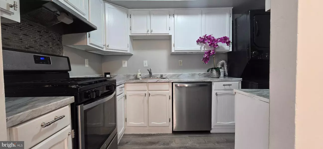 1966 NAYLOR RD SE #202, Washington, DC 20020