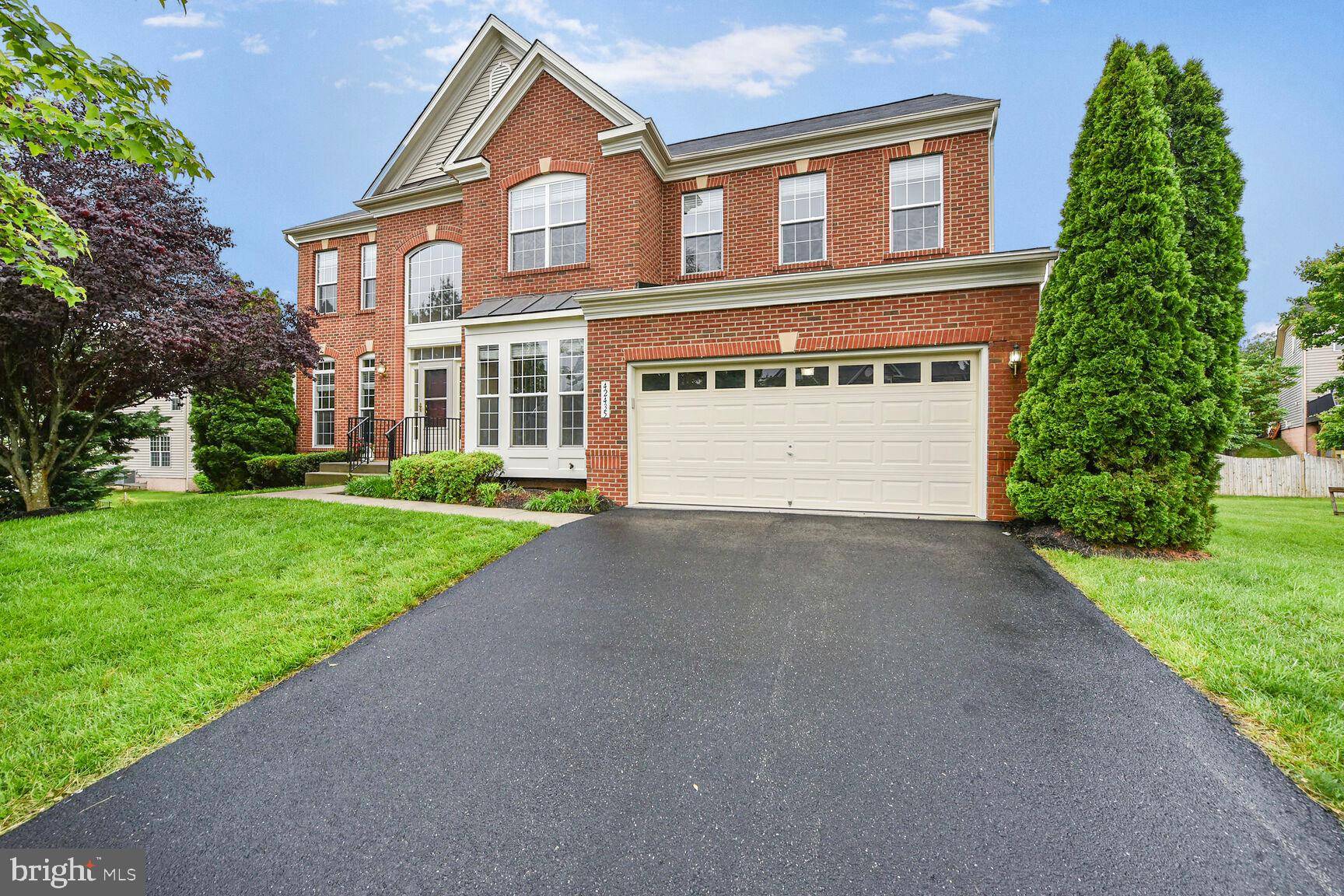 42435 IBEX DR, Sterling, VA 20166