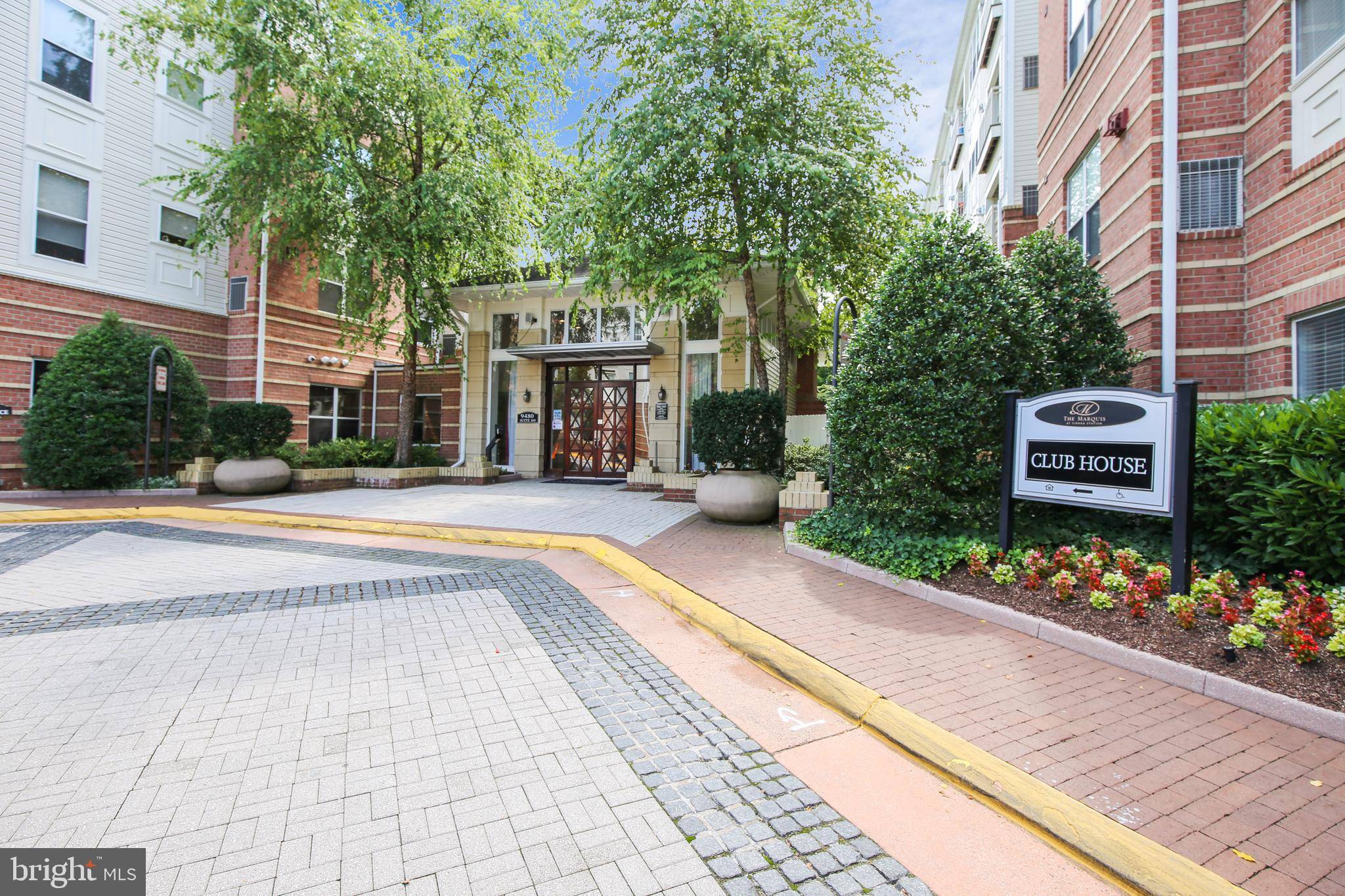Vienna, VA 22181,9486 VIRGINIA CENTER BLVD #316
