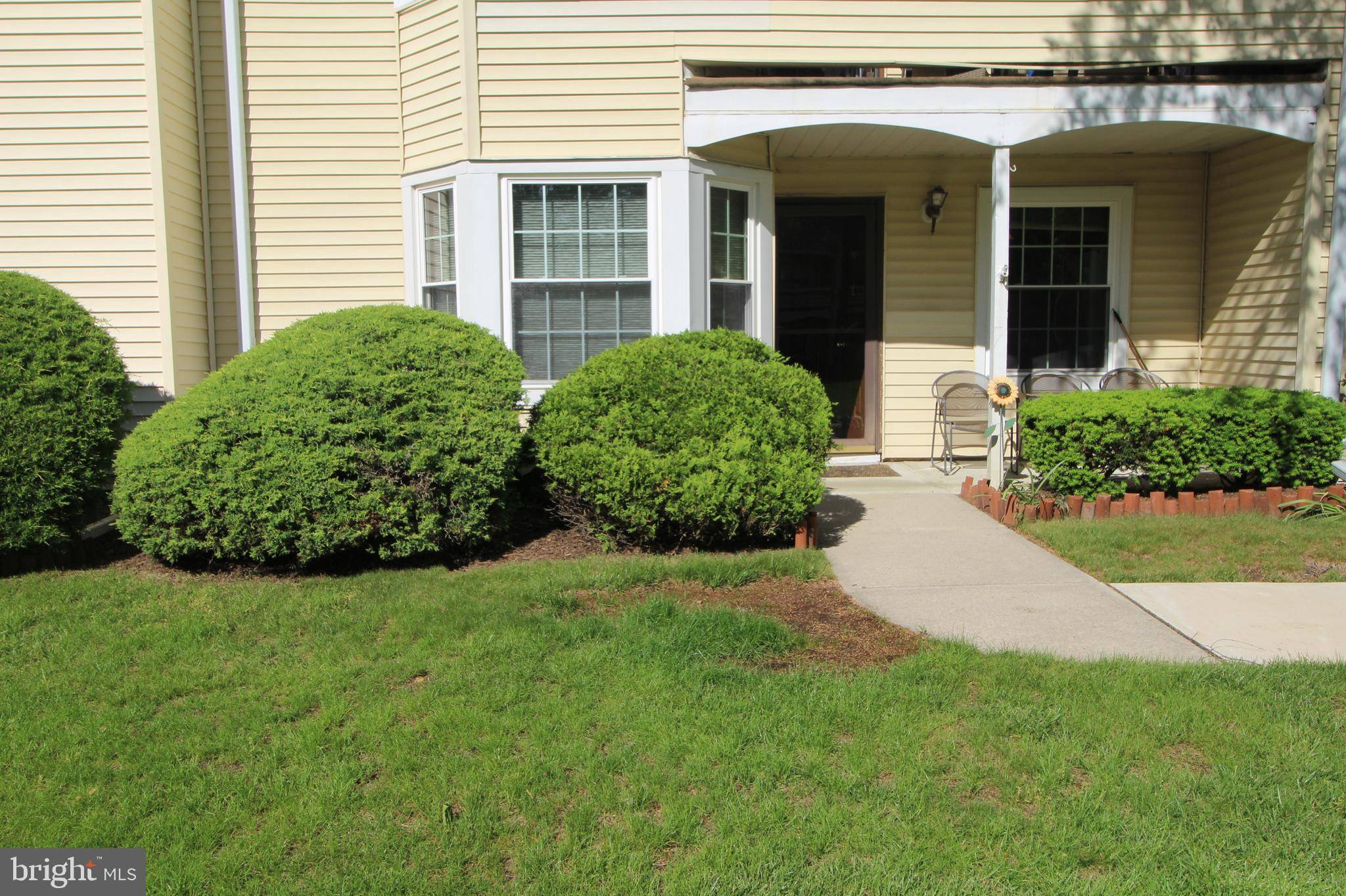 Hightstown, NJ 08520,29 HUBER CT