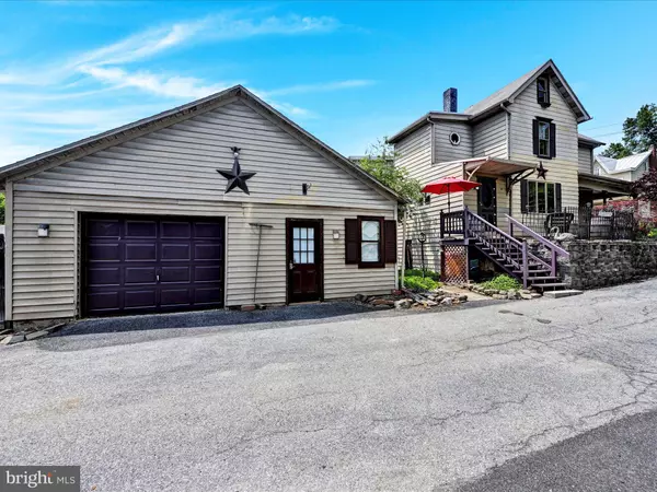 Schuylkill Haven, PA 17972,468 W COLUMBIA ST