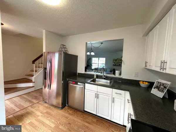 Burke, VA 22015,5976 ANNABERG PL #168