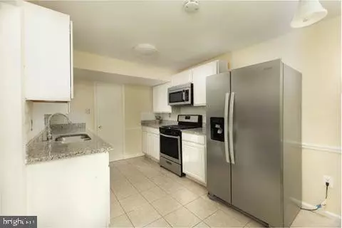 Alexandria, VA 22309,8141 LAKEPARK DR