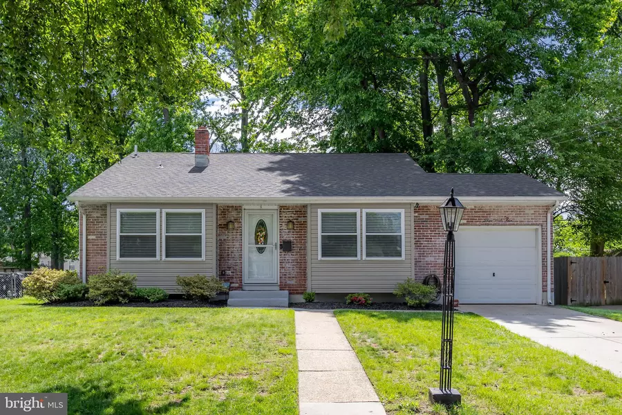 734 SHIELDS, West Deptford, NJ 08096
