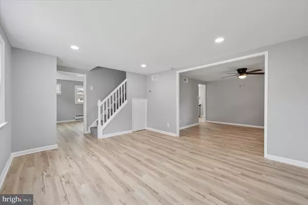 Aldan, PA 19018,732 THORNDALE RD