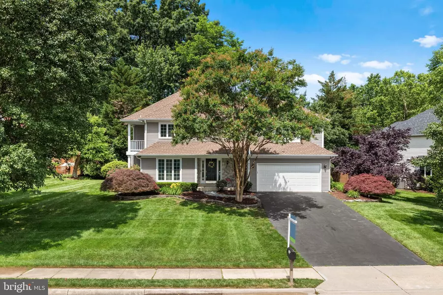 8924 CROSS CHASE CIR, Lorton, VA 22079