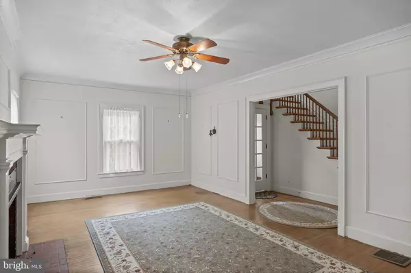 Woodstown, NJ 08098,15 E GRANT ST