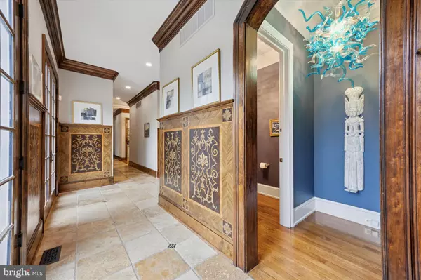 Conshohocken, PA 19428,631 HARTS RIDGE RD