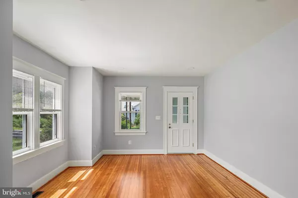 Catonsville, MD 21228,516 BLOOMINGDALE AVE
