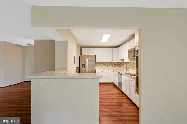 Mclean, VA 22102,8370 GREENSBORO DR #508