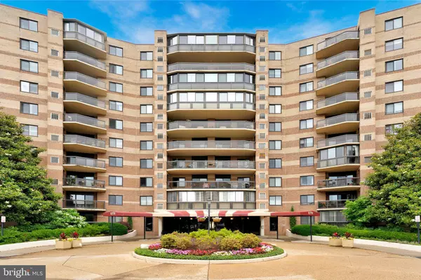 8370 GREENSBORO DR #508, Mclean, VA 22102