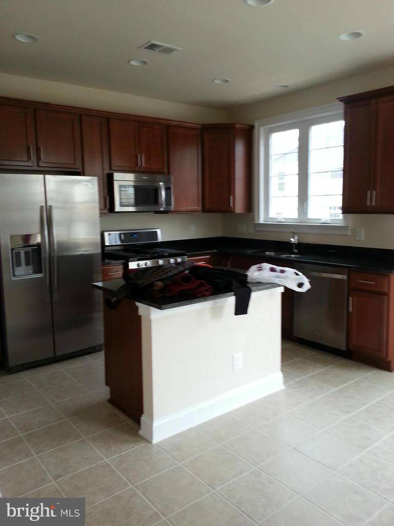 Ashburn, VA 20147,42692 TUNSTALL TER